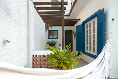 Casa charmosa e aconchegante (estilo colonial) com terraço e vista no Humaitá RJ