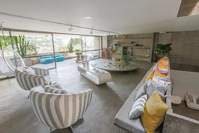 Mansão minimalista by  Ruy Ohtake