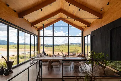 Casa com Vista Paradisíaca na Represa