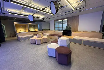 Espaço Moderno, Bem Localizado e Tecnológico para seu evento, gravação, live ou Podcast!