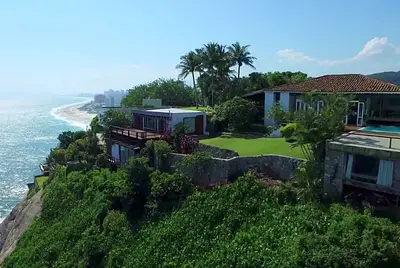 Casa com vista para o mar!