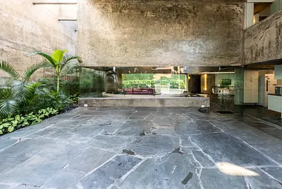 Uma obra-prima da arquitetura brutalista, assinada por Siegbert Zanettini