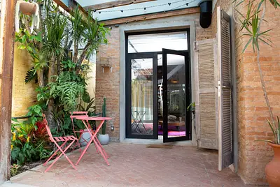 Casa criativa com estúdio audiovisual