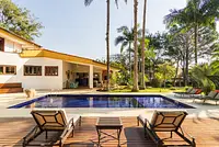 Oásis no Miolo da Granja Viana