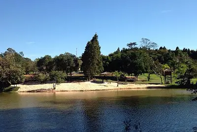Evento na Natureza com Vários Cenários e Acomodações