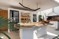 Casa de designer com ótima iluminação