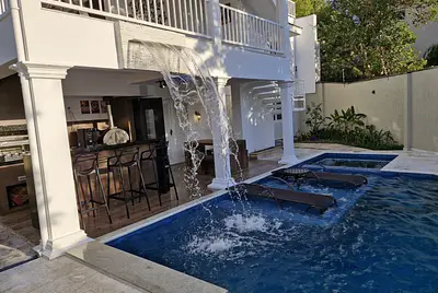 Lindo casarão com piscina em Perdizes