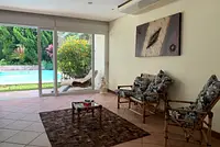 Casa ampla e elegante para eventos e produções audiovisuais (Oasis em SP!)