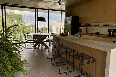 Casa contemporanea com vista maravilhosa