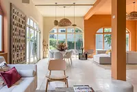 Casa com coleção de Arte, alto padrão e Sofisticação em São Paulo – Casa Exclusiva no Jardim Guedala de 1000m2 e 8 quartos 